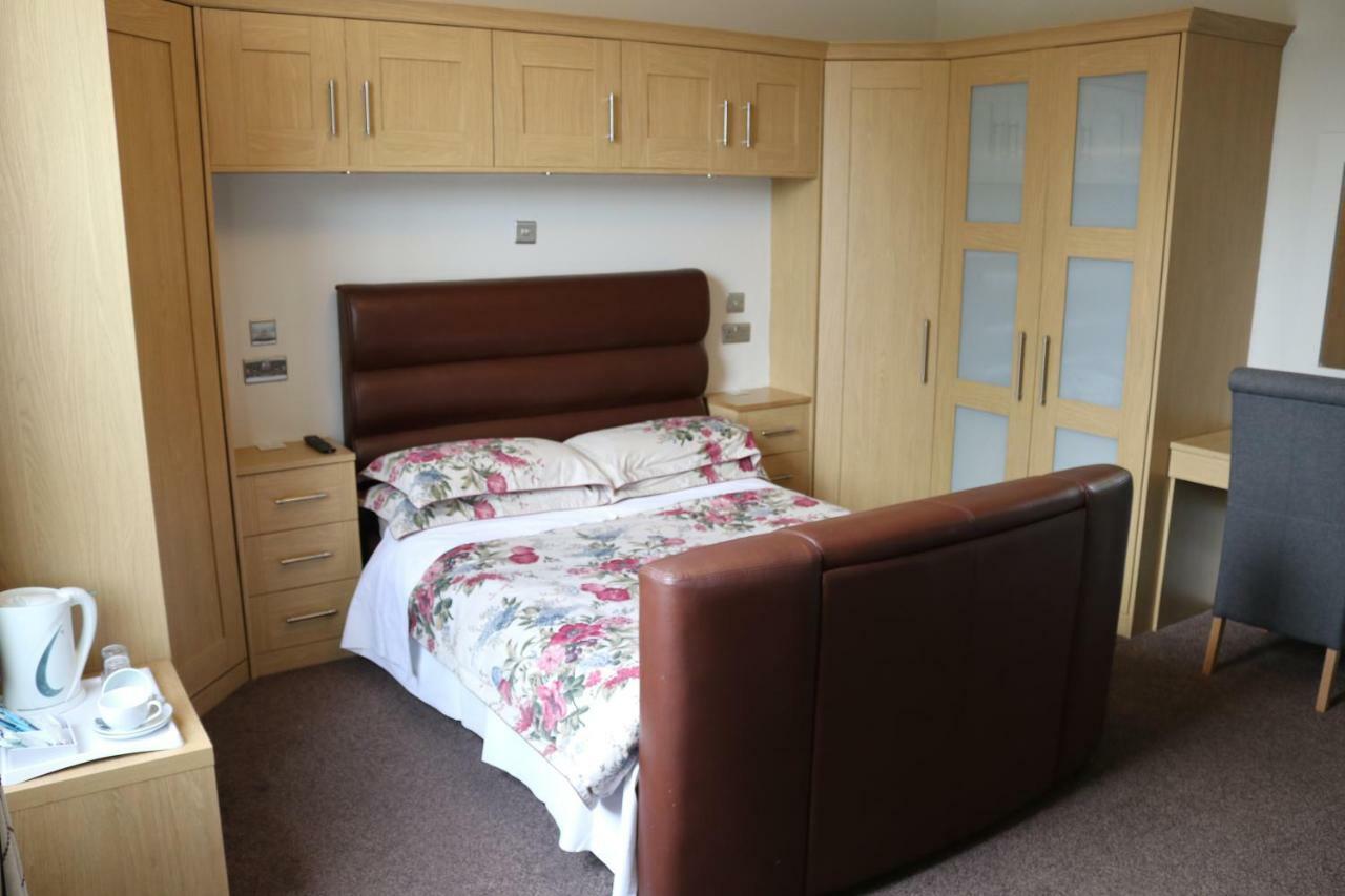 Telford House Bed and Breakfast Milton Keynes Eksteriør billede