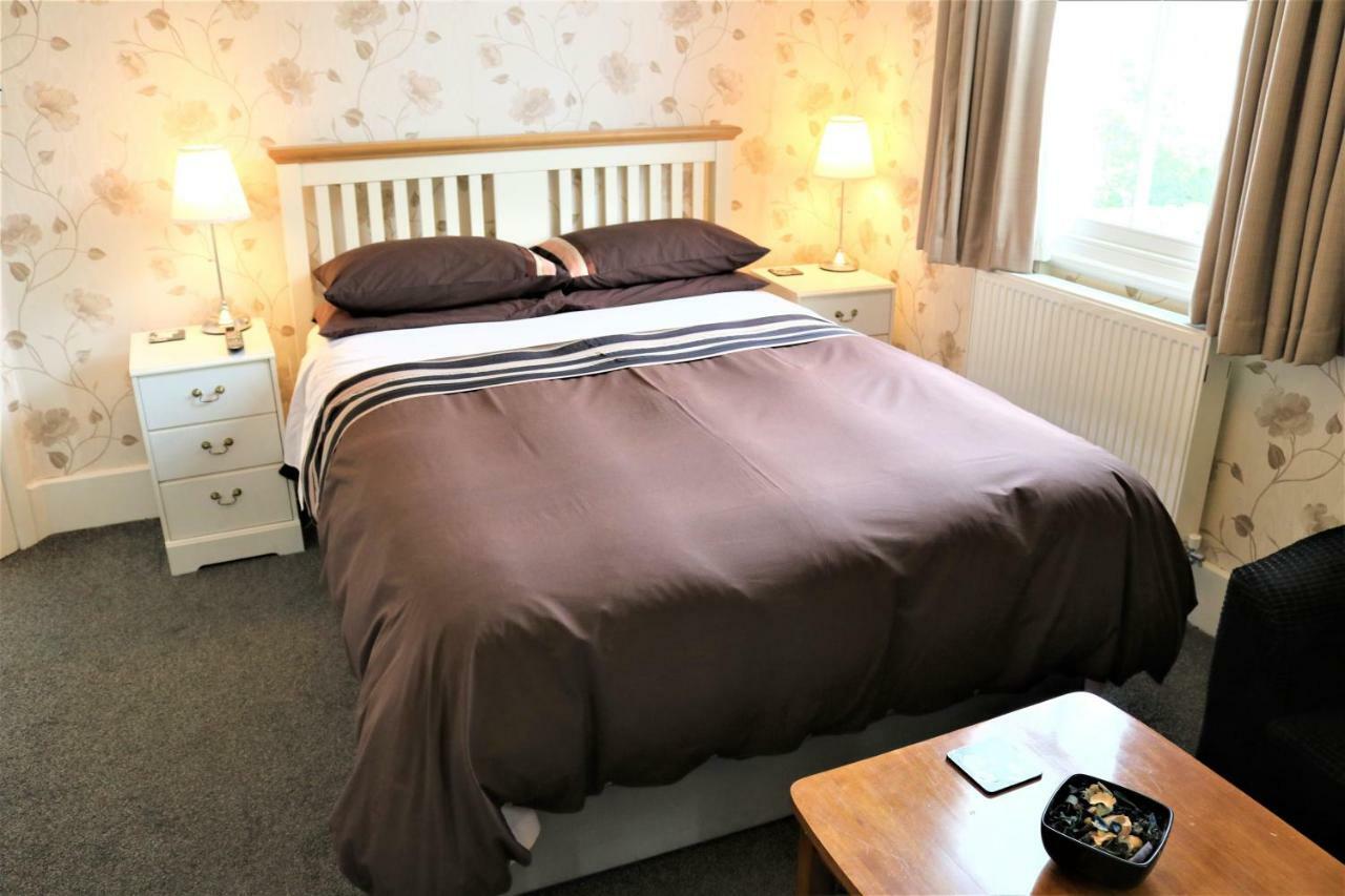 Telford House Bed and Breakfast Milton Keynes Eksteriør billede